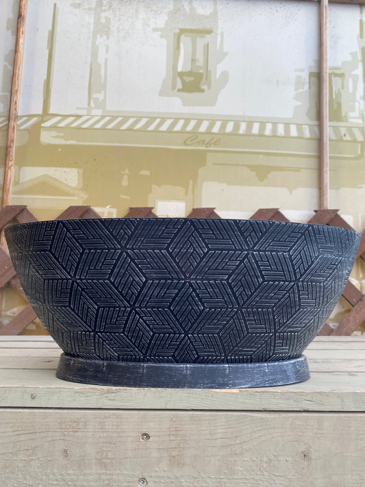 Noel Oval 17"